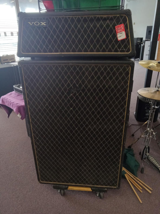 Vox Beatle Amp and 6x10 Cabinet