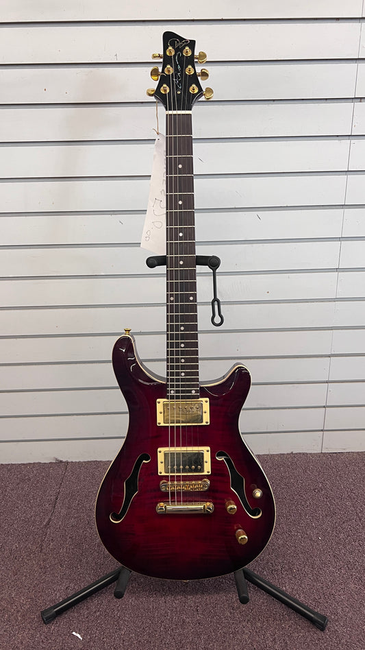 A10 Wolf Semi Hollow Red w Case