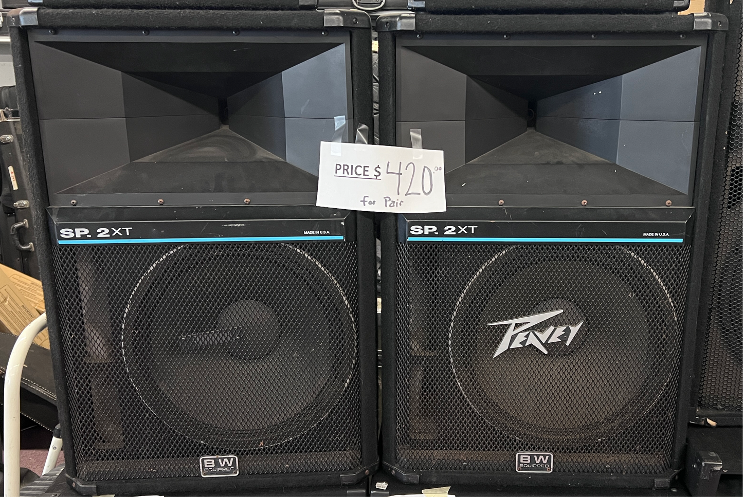 Peavey SP2XT Pair